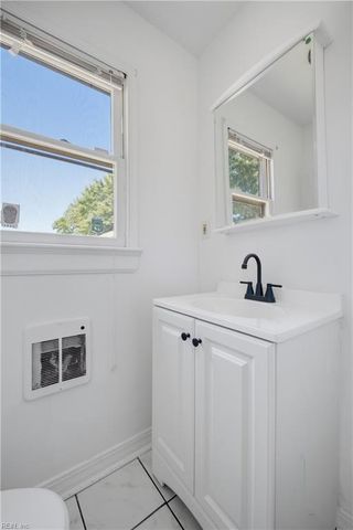 55 Calvary TER, Hampton, VA 23666