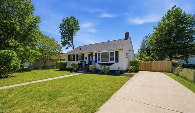 55 Calvary TER, Hampton, VA 23666