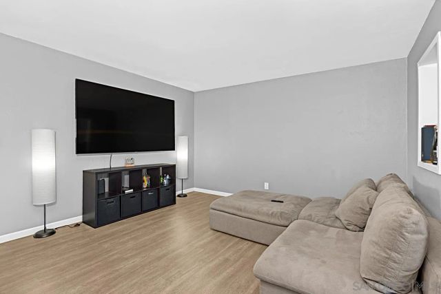 285 Moss 9, Chula Vista, CA 91911