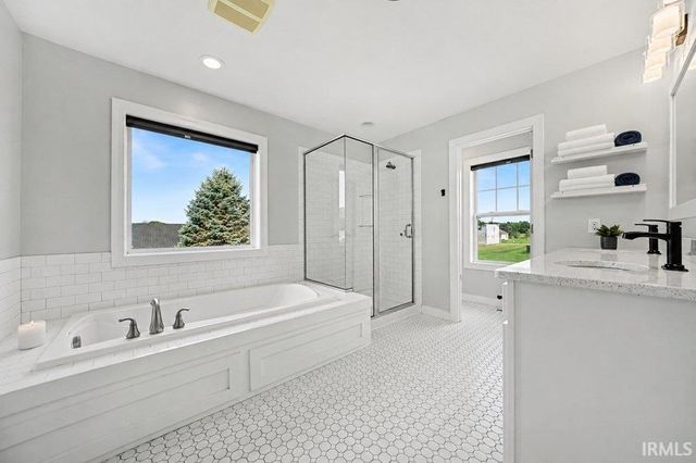 28581 Twain Drive, Elkhart, IN 46514