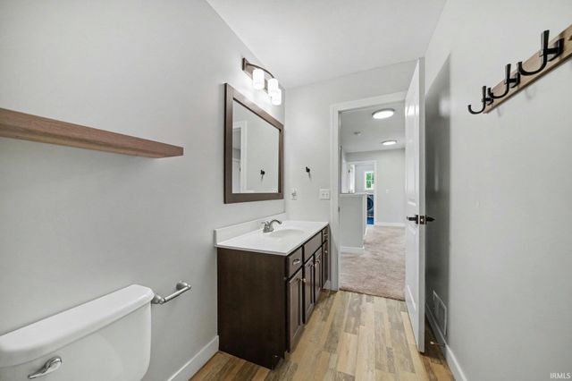 28581 Twain Drive, Elkhart, IN 46514