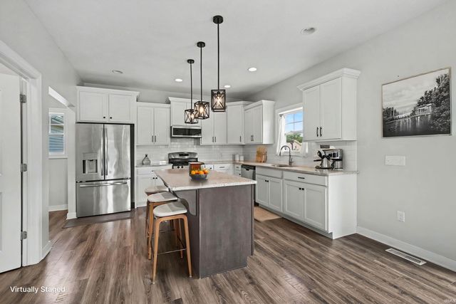 28581 Twain Drive, Elkhart, IN 46514