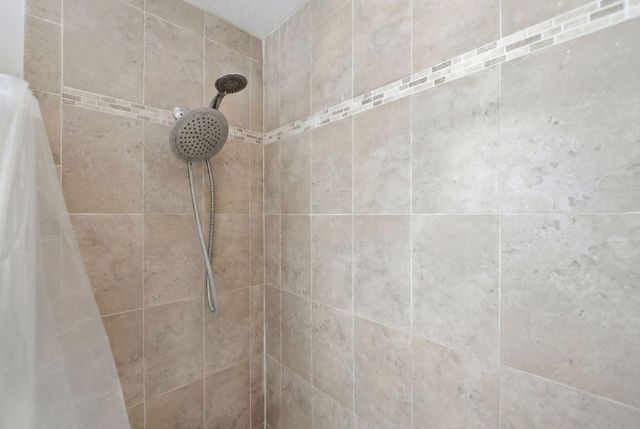 13 W Palmetto Road, Lake Worth, FL 33467