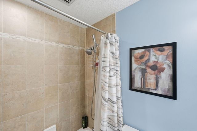 13 W Palmetto Road, Lake Worth, FL 33467