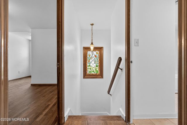 76 Telegraph Hill Road, Holmdel, NJ 07733