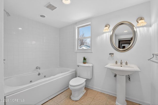 76 Telegraph Hill Road, Holmdel, NJ 07733