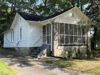 1603 Tallulah NW Street, Atlanta, GA 30318