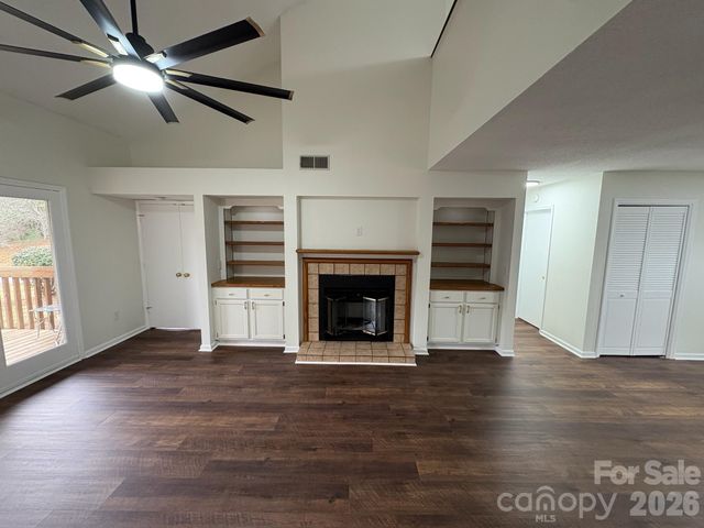 13 Laurel Place, Asheville, NC 28803