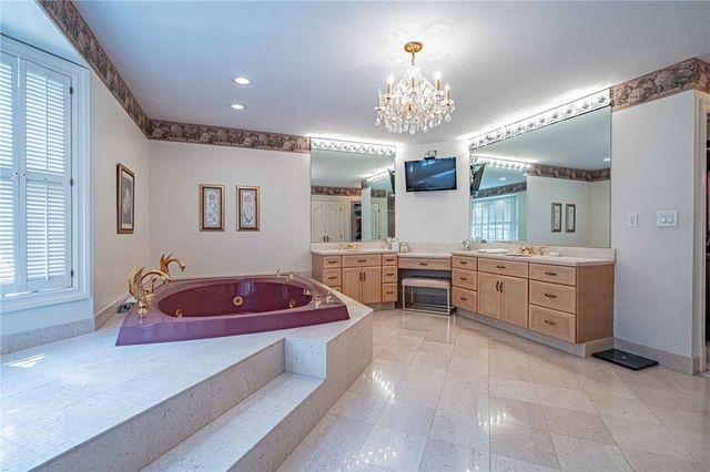 1487 Shelburne Court, Allentown City, PA 18104