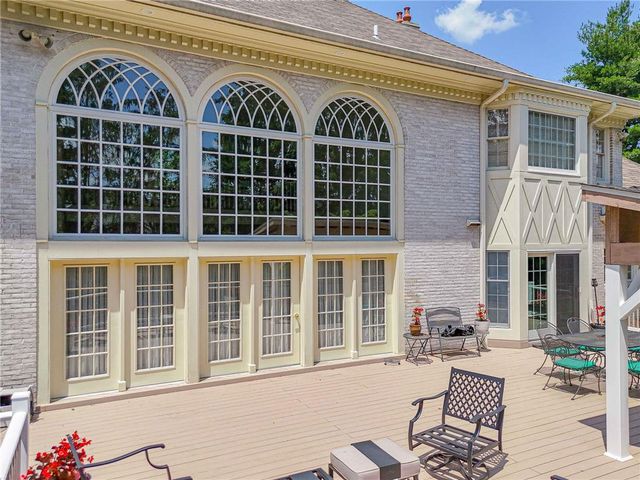 1487 Shelburne Court, Allentown City, PA 18104