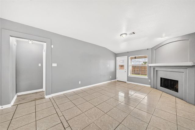 10515 Evergreen Street, Baytown, TX 77523