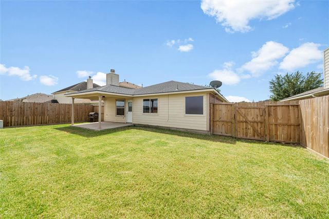 10515 Evergreen Street, Baytown, TX 77523