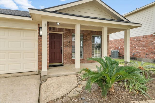 10515 Evergreen Street, Baytown, TX 77523