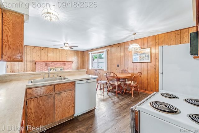 7948 Polk Street, Taylor, MI 48180