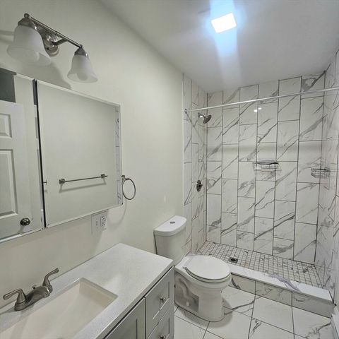 49 Charter Street 4, Boston, MA 02113