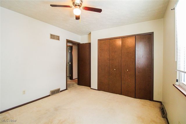 3970-3972 Dunbar Street, Austintown, OH 44515