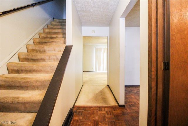 3970-3972 Dunbar Street, Austintown, OH 44515