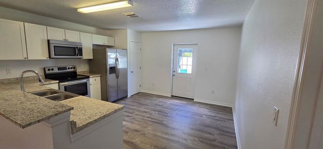 2135 SW 19th Ave Avenue SW, Vero Beach, FL 32962