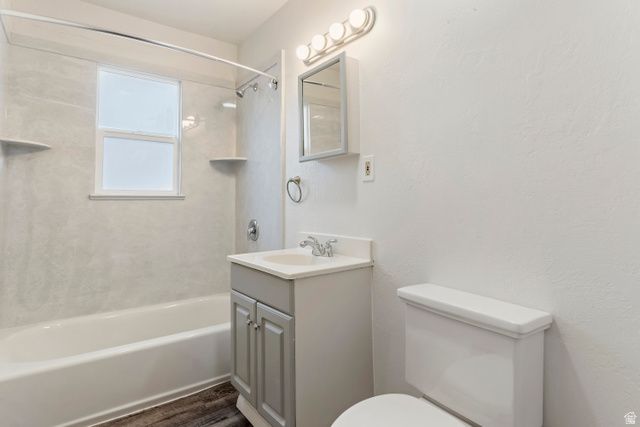 338 E 200 S, Clearfield, UT 84015