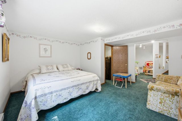 3626 22nd Street S, Fargo, ND 58104