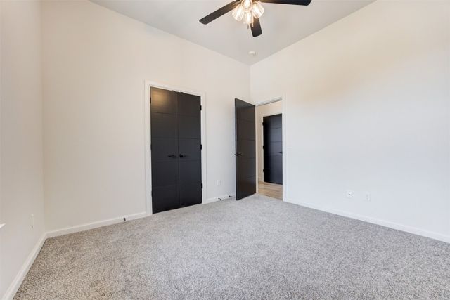 5700 Gold Stone Court, Mustang, OK 73064