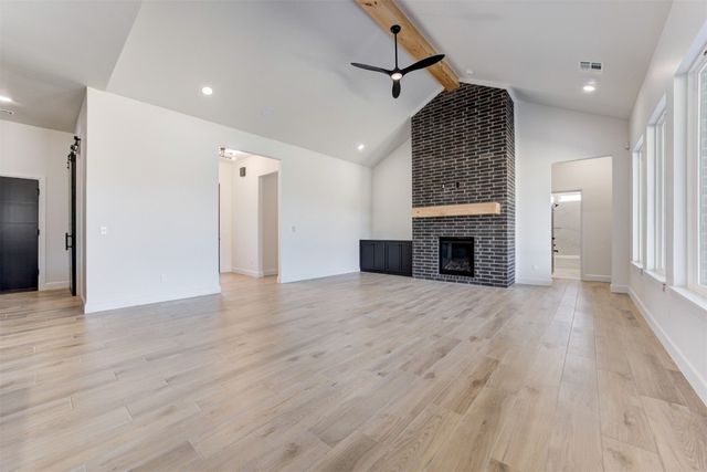 5700 Gold Stone Court, Mustang, OK 73064