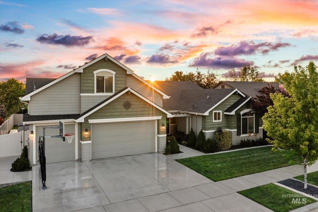 847 N Tullshire Way, Eagle, ID 83616