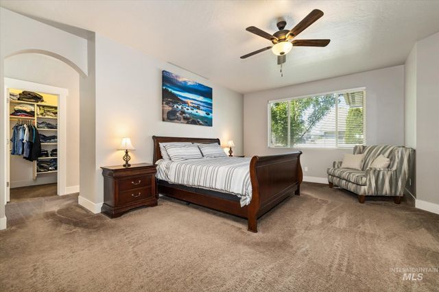 847 N Tullshire Way, Eagle, ID 83616