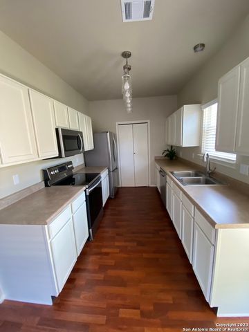 826 BRANDON WILLOW, San Antonio, TX 78216