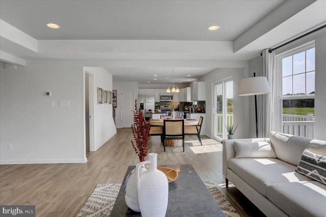 524 WELL DR, New Freedom, PA 17349