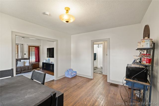 722 W 7th Street, New Albany, IN 47150