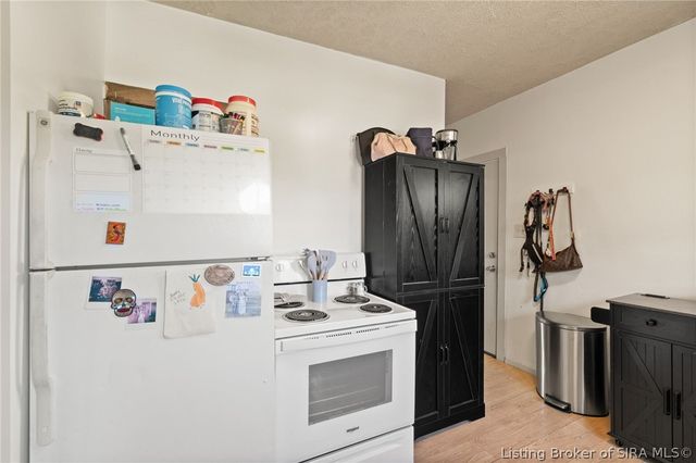 722 W 7th Street, New Albany, IN 47150
