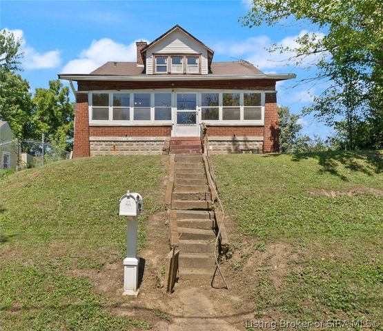 722 W 7th Street, New Albany, IN 47150