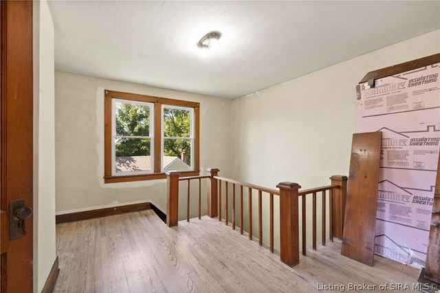 722 W 7th Street, New Albany, IN 47150