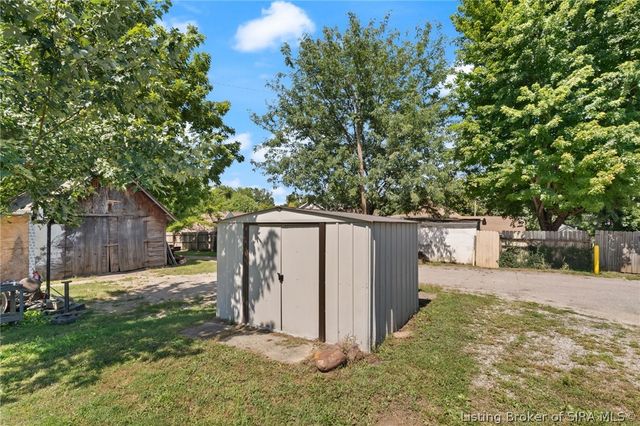 722 W 7th Street, New Albany, IN 47150