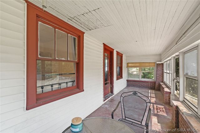 722 W 7th Street, New Albany, IN 47150