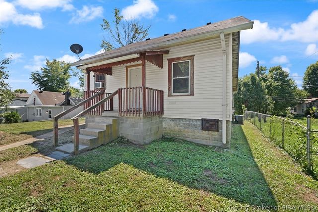722 W 7th Street, New Albany, IN 47150