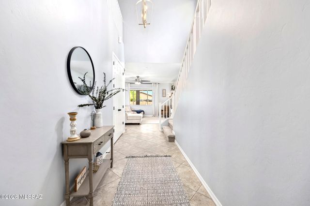 11148 W Dawnlight Drive, Marana, AZ 85653