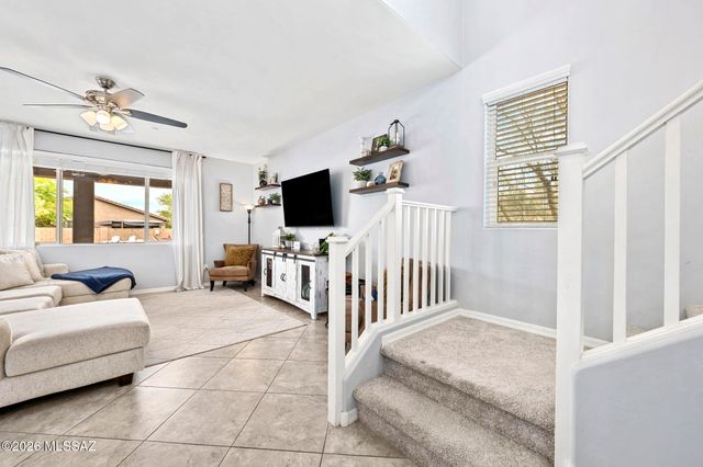 11148 W Dawnlight Drive, Marana, AZ 85653