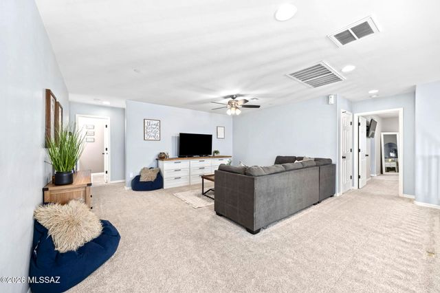 11148 W Dawnlight Drive, Marana, AZ 85653