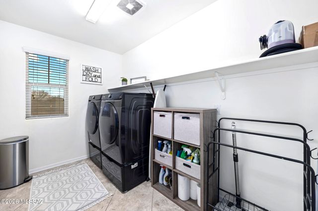 11148 W Dawnlight Drive, Marana, AZ 85653