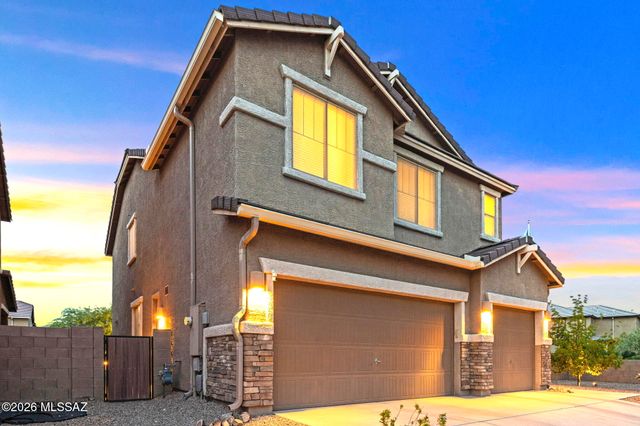 11148 W Dawnlight Drive, Marana, AZ 85653