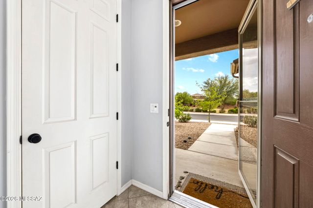 11148 W Dawnlight Drive, Marana, AZ 85653