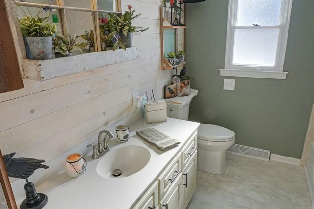 4459 Cambridge Drive, Port Huron Twp, MI 48060