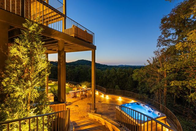 1858 Burke Hollow Rd, Nolensville, TN 37135