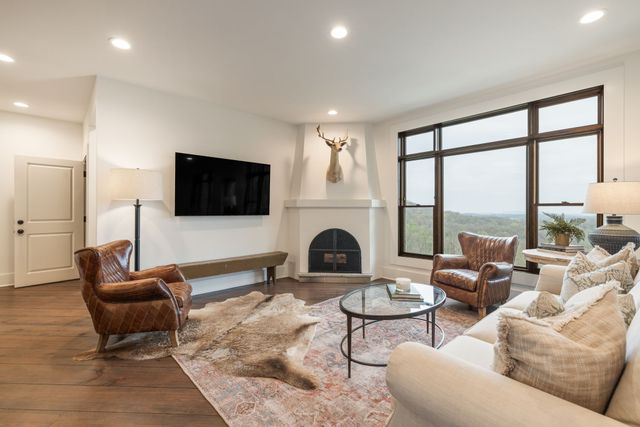 1858 Burke Hollow Rd, Nolensville, TN 37135