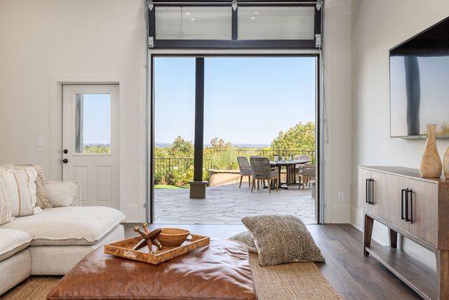 1858 Burke Hollow Rd, Nolensville, TN 37135