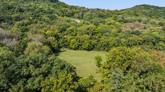 1858 Burke Hollow Rd, Nolensville, TN 37135