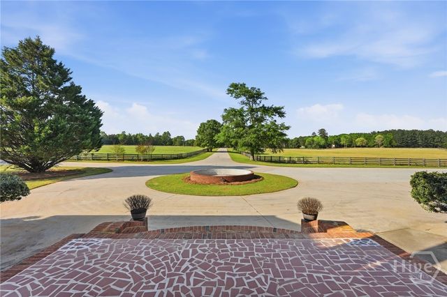 1202 Hodges Circle, Mansfield, GA 30055