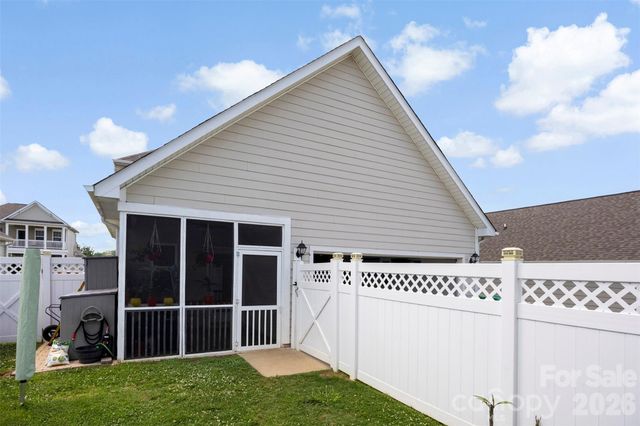 126 Kingston Drive, Locust, NC 28097